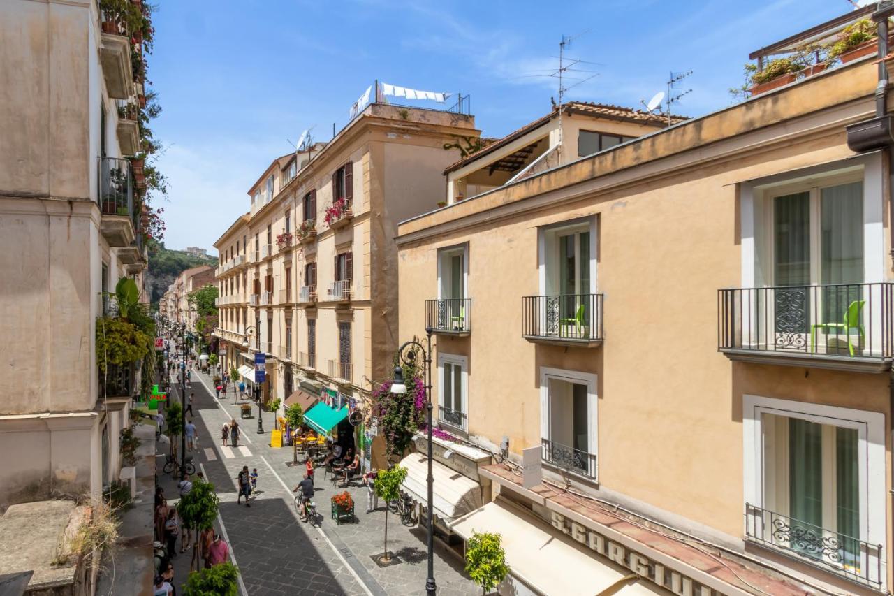 Comfy Apt 4 Sleeps Right In The Centre Sorrento Exterior photo